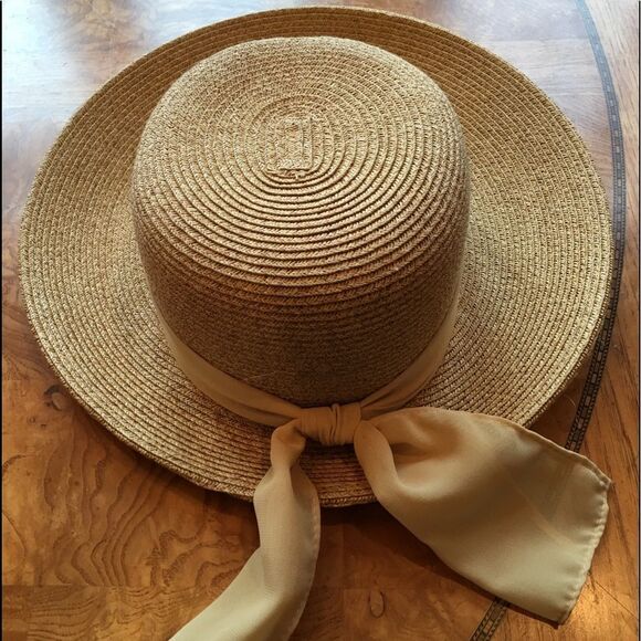 SUN N Sand Creme Tie Hat! - Picture 1 of 6